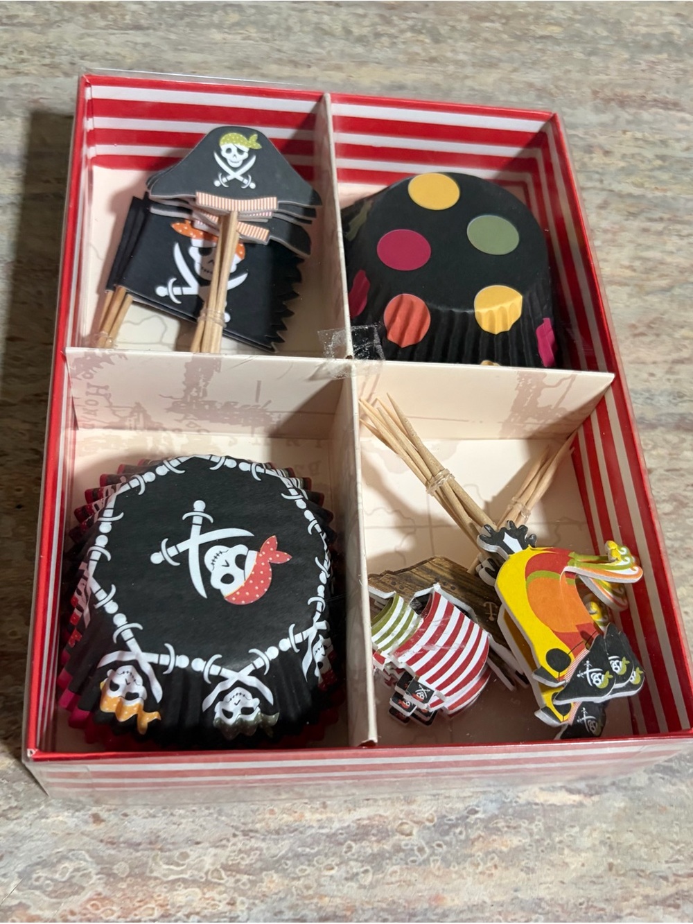 NWT Meri Meri Pirate Party 24-Cupcake Toppers  and 24-Cupcake cases